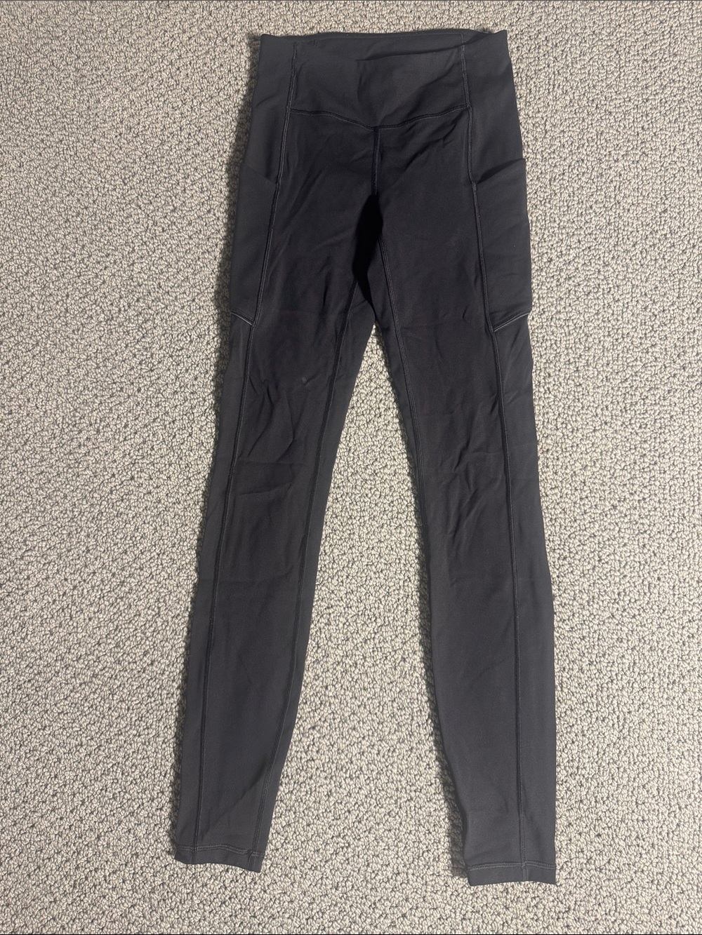 Lululemon Black Sleek Side-Pocket Leggings- 2